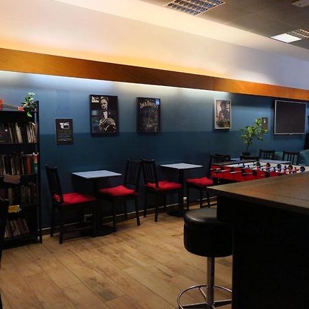 Koala Hostel Милано Екстериор снимка